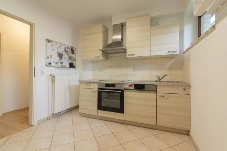 Küche einer 3-Zimmer-Wohnung in Malente zur Miete